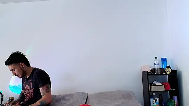 anika lowen02 online show from March 17, 2:45 pm