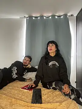 anika lowen02 online show from October 29, 3:55 pm