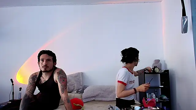 anika lowen02 online show from February 4, 3:04 pm