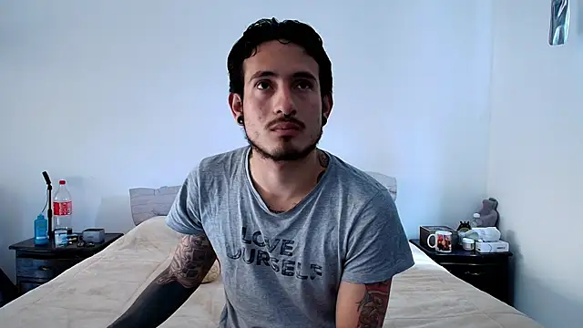 anika lowen02 online show from January 29, 6:50 pm