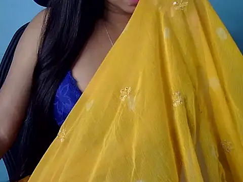cute sweeetu online show from March 27, 8:37 am