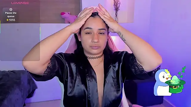 BonnieTaylor0 online show from March 18, 3:34 am