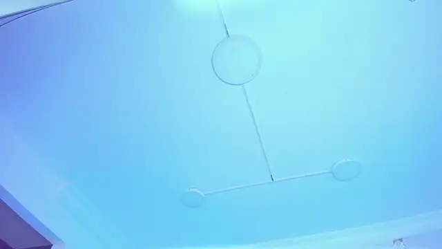 Snapshot of MelaniieRoux chatting on October 14, 7:47 pm MelaniieRoux online show from October 14, 7:47 pm