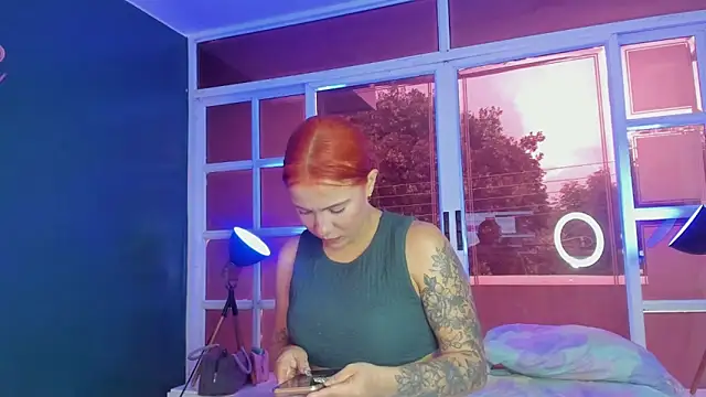 MelaniieRoux online show from March 30, 7:48 pm