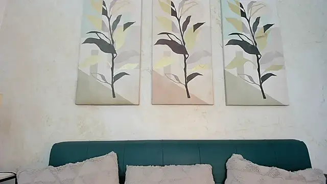 miranda villa online show from November 30, 12:17 pm