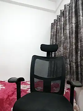 sanaya baby online show from November 26, 5:57 pm