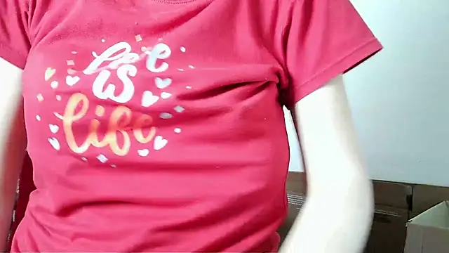 alixia81 online show from October 29, 7:35 pm