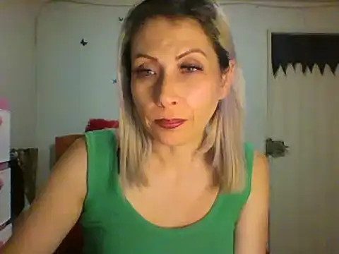 alixia81 online show from March 16, 3:25 am