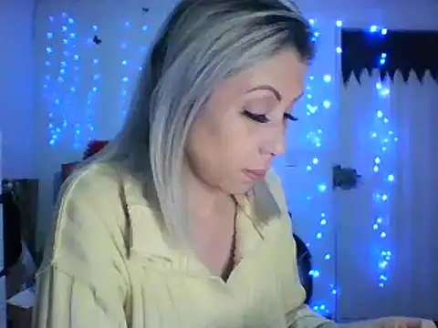 alixia81 online show from March 16, 9:49 am