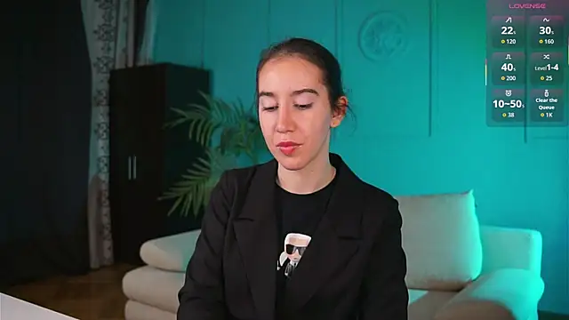 Belle Via online show from June 1, 1:44 pm