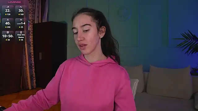 Belle Via online show from March 28, 4:08 pm