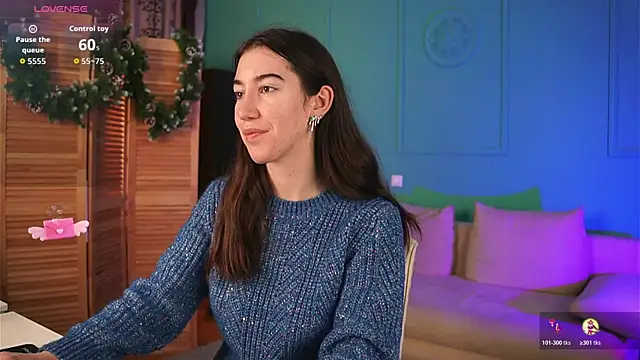 Snapshot of Belle_Via chatting on December 15, 2:01 pm Belle Via online show from December 15, 2:01 pm