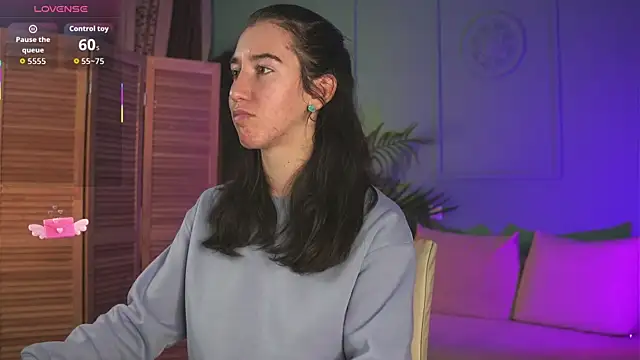 Snapshot of Belle_Via chatting on November 7, 3:27 pm Belle Via online show from November 7, 3:27 pm