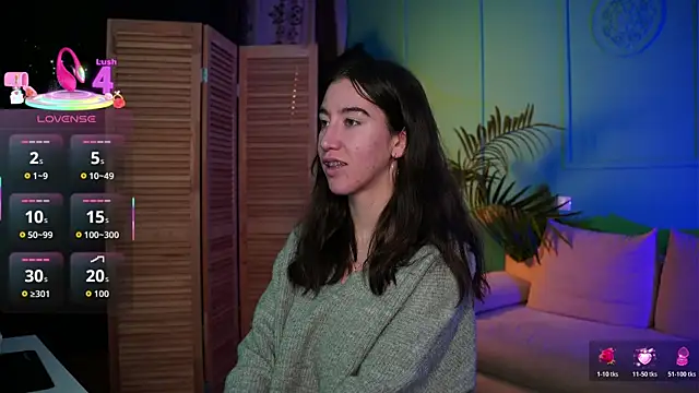 Snapshot of Belle_Via chatting on October 24, 3:33 pm Belle Via online show from October 24, 3:33 pm