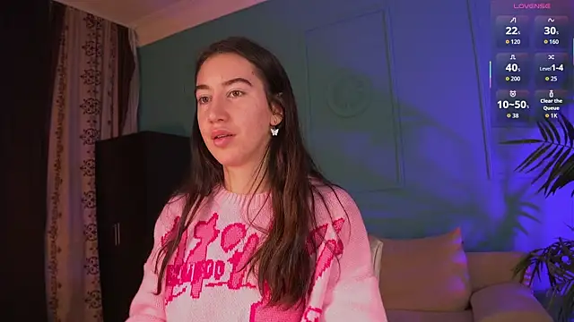 Belle Via online show from April 9, 5:41 pm