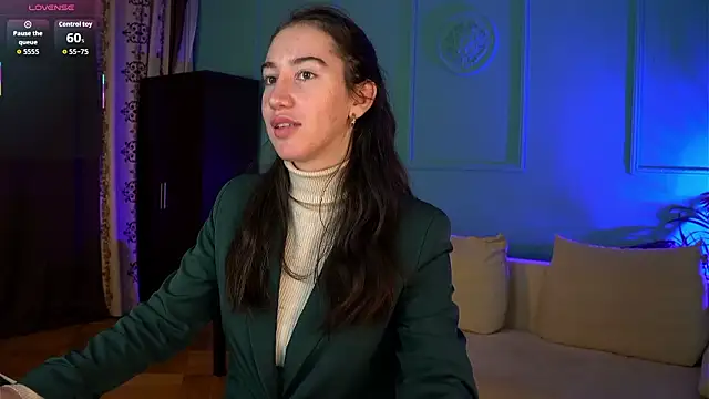 Belle Via online show from March 6, 3:40 pm