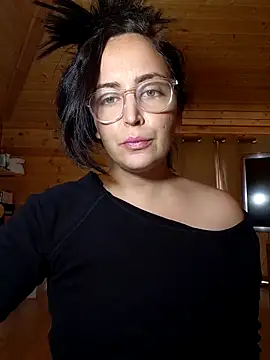 Snapshot of Selena_Selly7 chatting on October 4, 12:28 pm Selena Selly7 online show from October 4, 12:28 pm