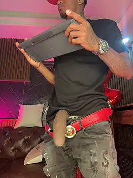 AaronCruz  online show from February 15, 4:46 am