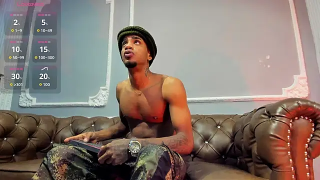 AaronCruz  online show from September 12, 2:17 pm