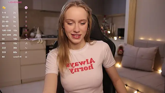 PollyAgata online show from January 6, 7:07 pm