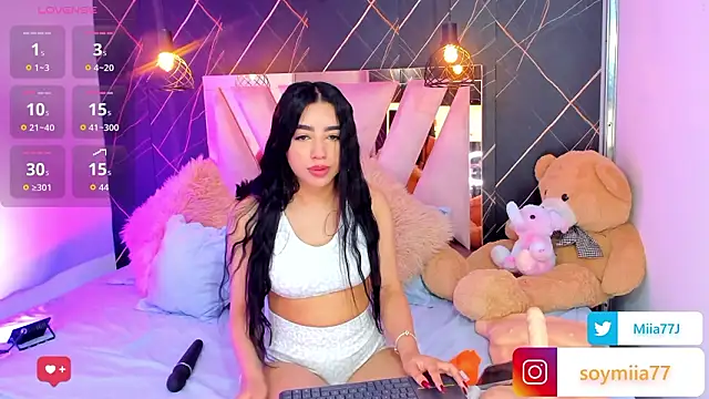 Snapshot of Miia77_ chatting on February 13, 1:38 am Miia77 online show from February 13, 1:38 am