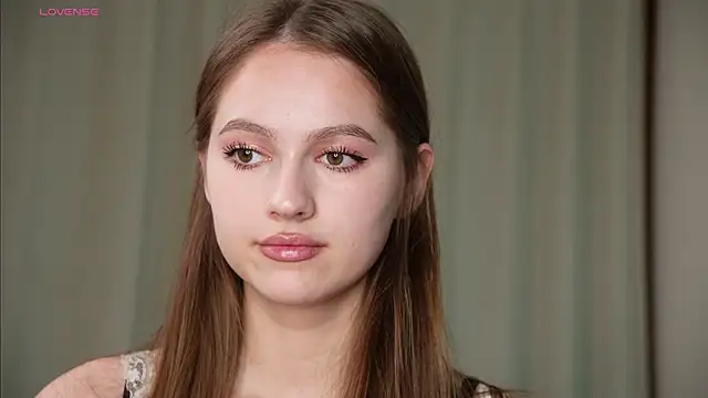 hecola online show from April 14, 1:16 pm