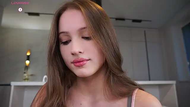 hecola online show from November 21, 12:15 pm