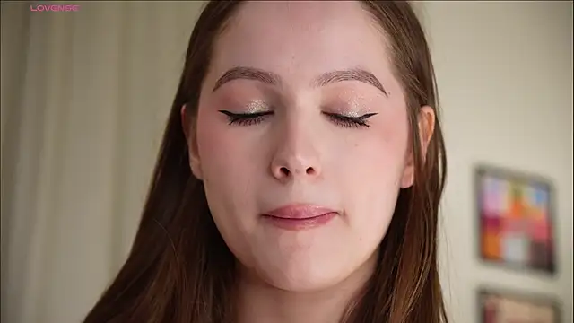 hecola online show from March 7, 1:16 pm