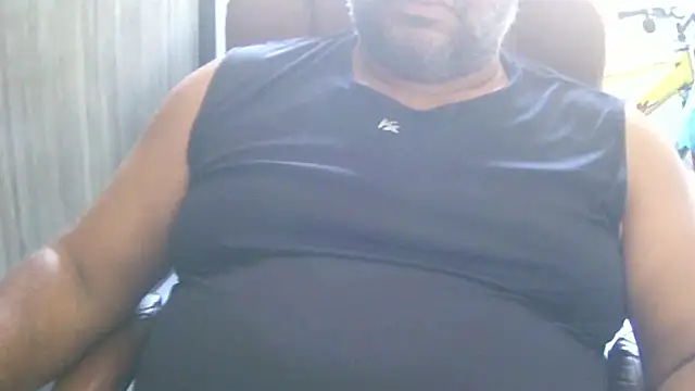 Snapshot of ulmo_br chatting on November 20, 2:07 pm ulmo br online show from November 20, 2:07 pm