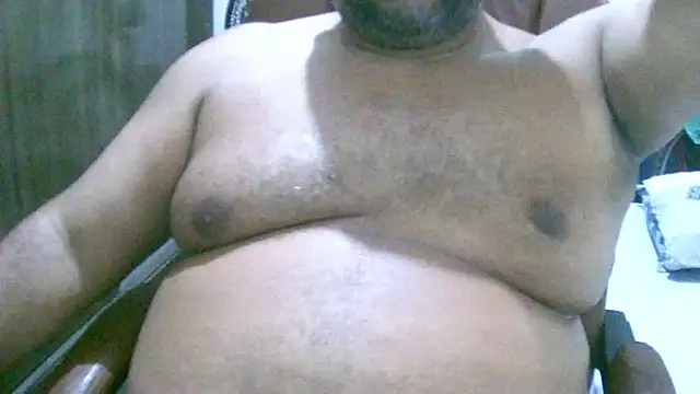 Snapshot of ulmo_br chatting on November 1, 4:08 am ulmo br online show from November 1, 4:08 am