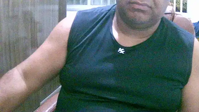 Snapshot of ulmo_br chatting on November 25, 11:16 pm ulmo br online show from November 25, 11:16 pm