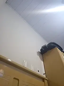 Rdsilva123 online show from December 18, 1:44 am