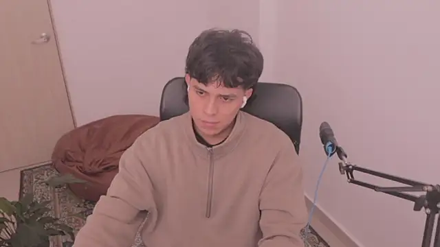 Tony Hoffa online show from December 5, 5:33 pm