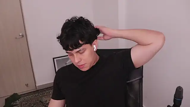 Tony Hoffa online show from March 31, 10:56 pm