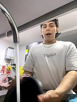 Tony Hoffa online show from October 14, 11:25 pm