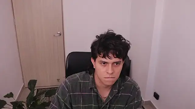 Tony Hoffa online show from February 4, 6:14 pm