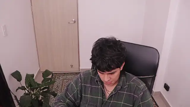 Tony Hoffa online show from February 8, 6:38 pm