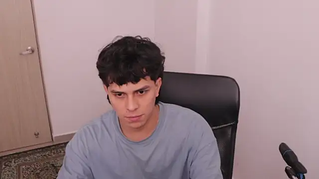 Tony Hoffa online show from November 17, 5:39 pm