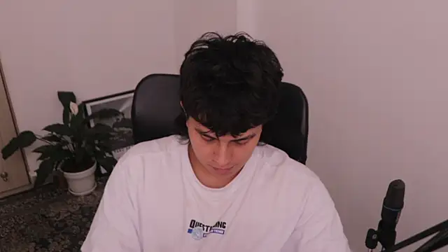 Tony Hoffa online show from April 5, 10:05 pm