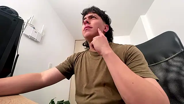 Tony Hoffa online show from March 14, 10:05 pm