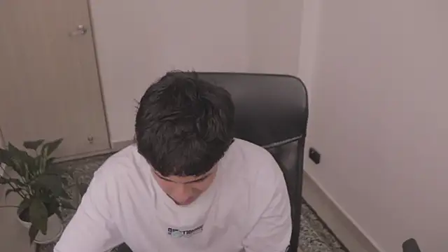 Tony Hoffa online show from January 11, 9:00 pm