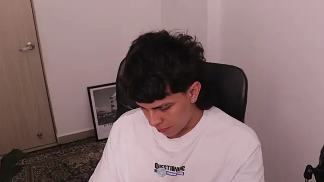 Tony Hoffa online show from March 22, 8:32 pm