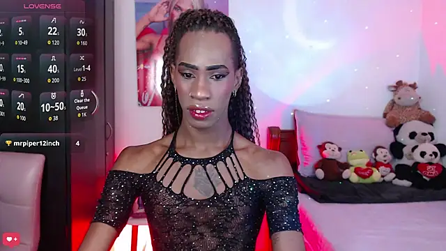 Snapshot of Kendall_Gil chatting on December 16, 10:03 pm Kendall Gil online show from December 16, 10:03 pm