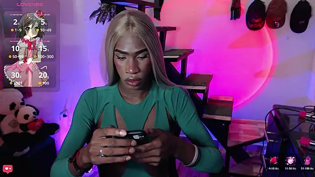 Snapshot of Kendall_Gil chatting on February 16, 7:34 pm Kendall Gil online show from February 16, 7:34 pm