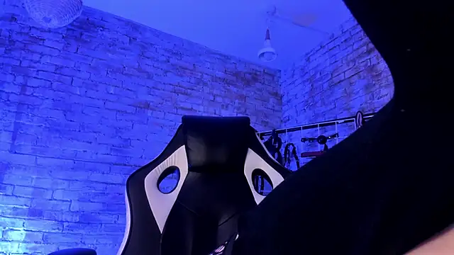 Cherry xoxx online show from October 17, 11:45 am