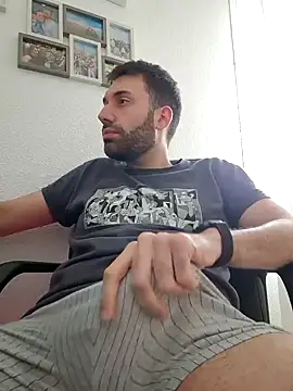 Snapshot of espanolmadrid chatting on February 9, 10:42 am espanolmadrid online show from February 9, 10:42 am