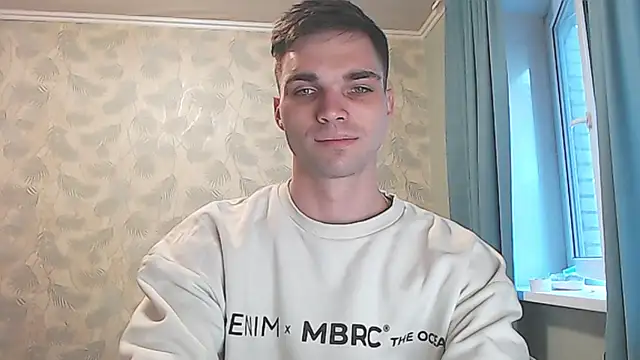 Snapshot of Simbo_cool chatting on May 26, 5:33 pm Simbo cool online show from May 26, 5:33 pm