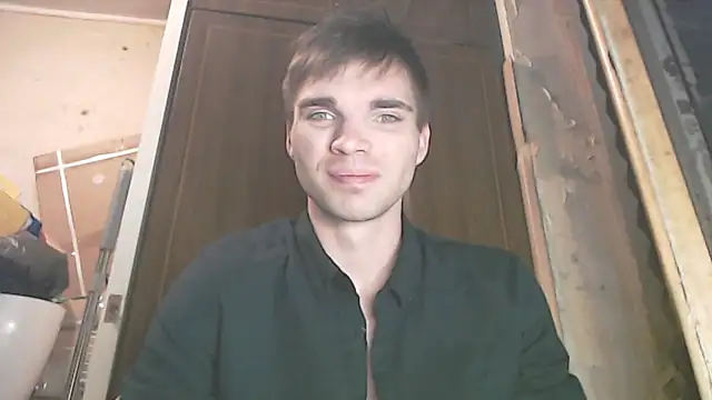 Snapshot of Simbo_cool chatting on May 18, 11:20 pm Simbo cool online show from May 18, 11:20 pm