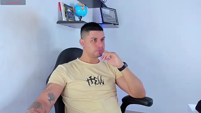 Jacoob19  online show from October 14, 11:44 am