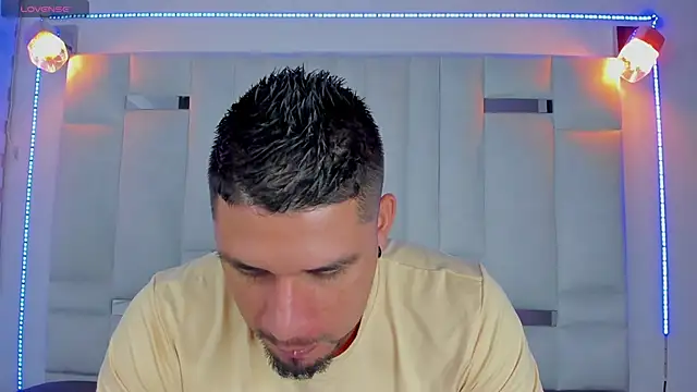 Jacoob19  online show from March 13, 12:56 pm